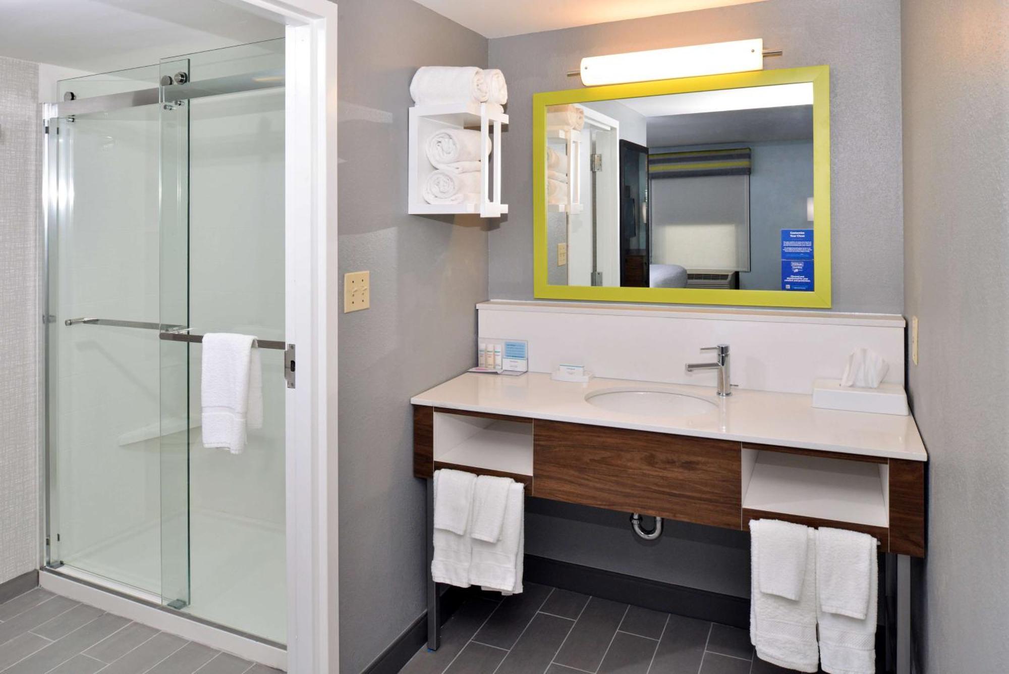 Hampton Inn By Hilton Panama City Beach Upper Grand Lagoon Extérieur photo