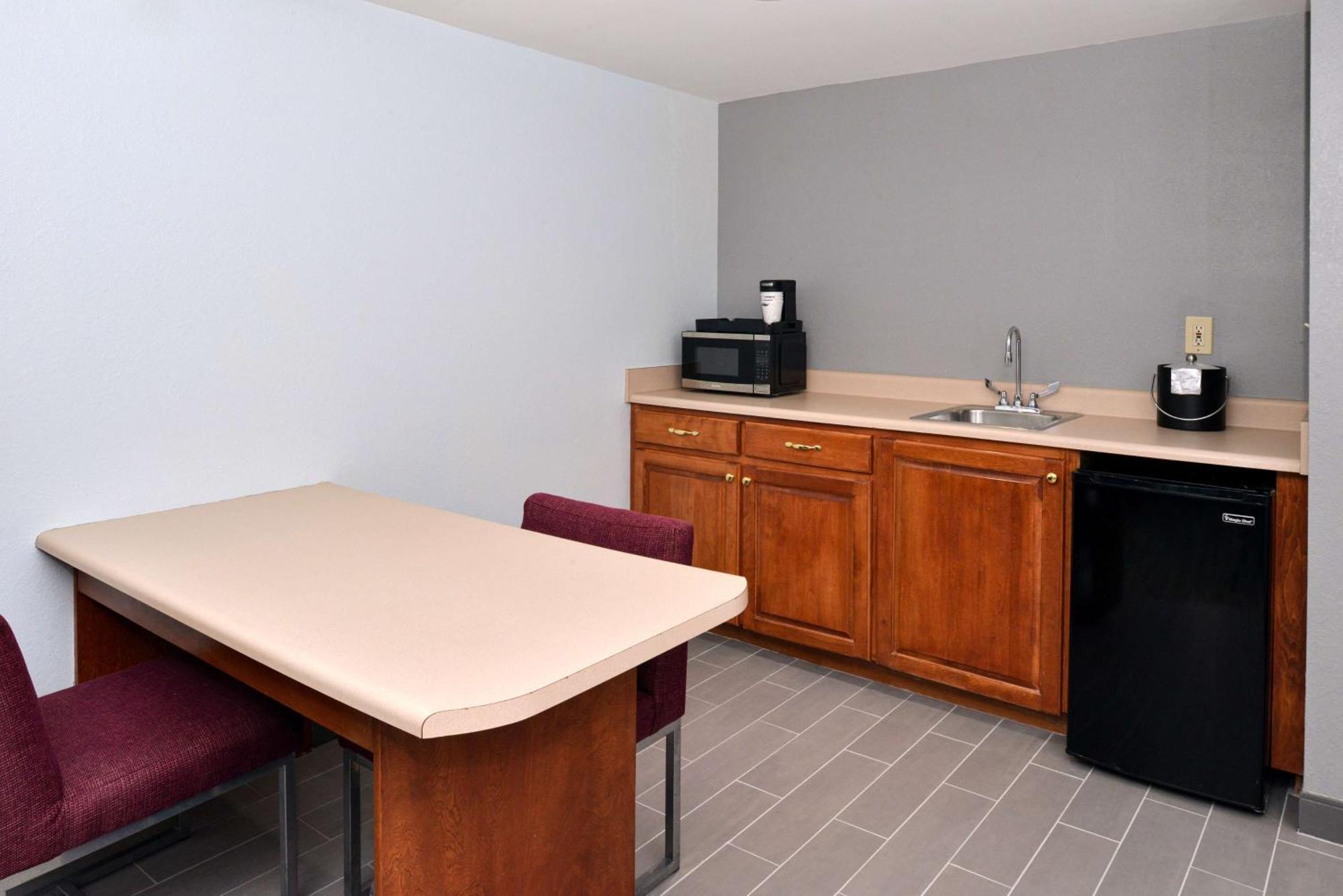 Hampton Inn By Hilton Panama City Beach Upper Grand Lagoon Extérieur photo