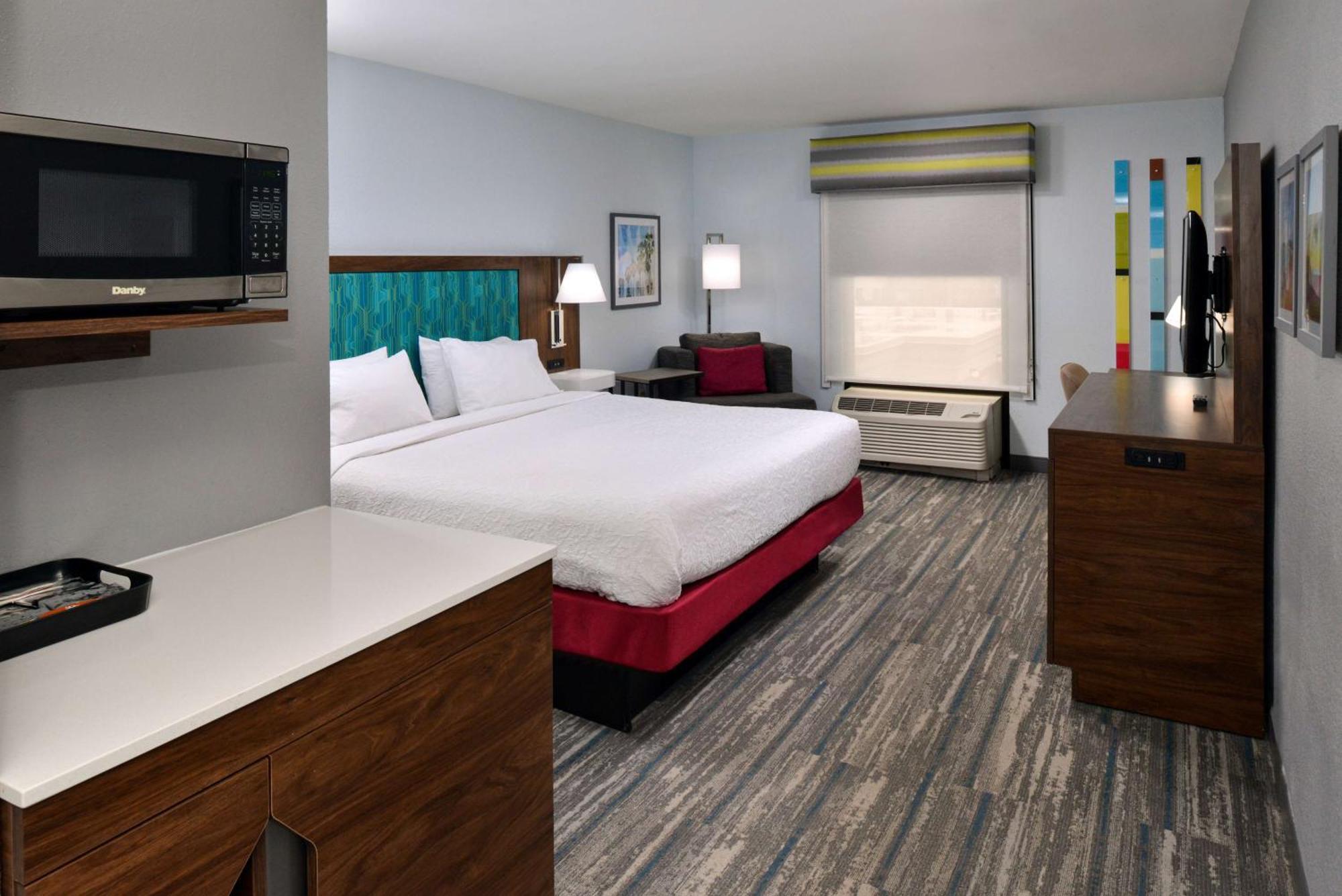 Hampton Inn By Hilton Panama City Beach Upper Grand Lagoon Extérieur photo